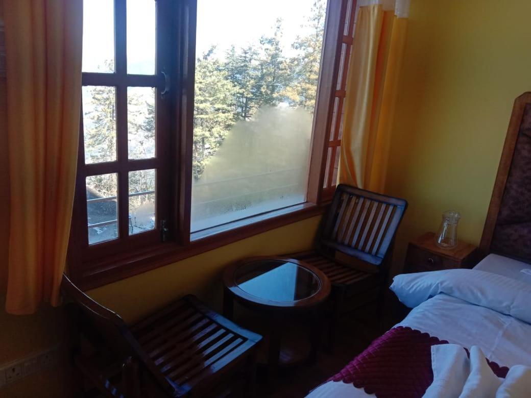Floret Sojourn Hotell Shimla Exteriör bild