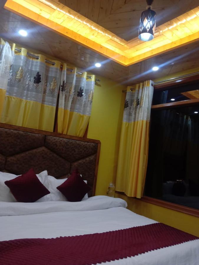 Floret Sojourn Hotell Shimla Exteriör bild