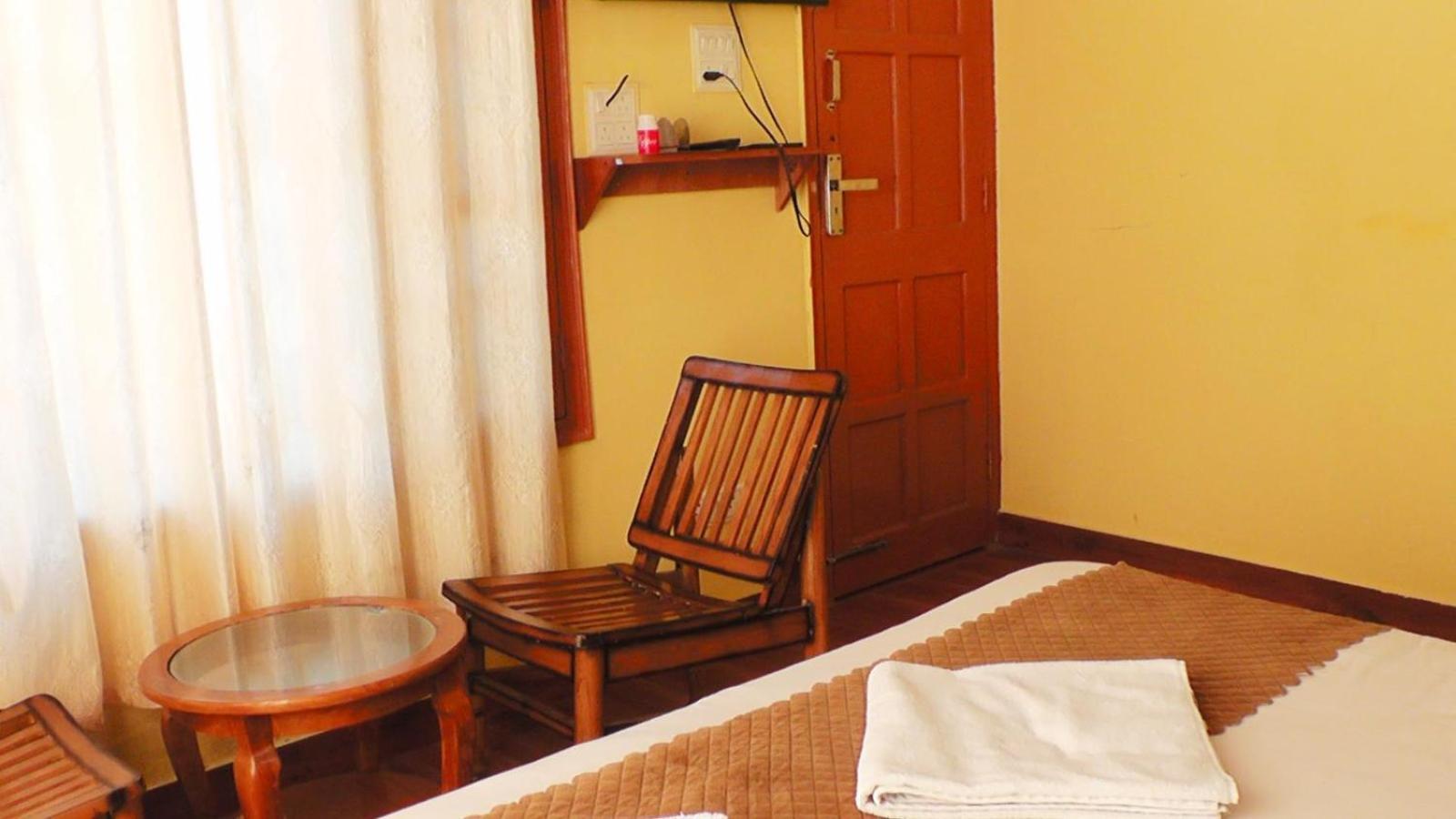 Floret Sojourn Hotell Shimla Exteriör bild